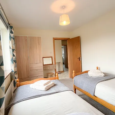 Honeybee Valentia By Trident Homes Сasa de vacaciones *