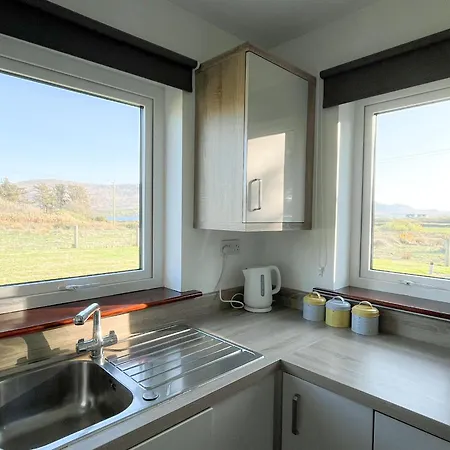 Сasa de vacaciones Honeybee Valentia By Trident Homes *